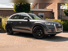 Audi Q5 - 2.0 TFSI Quattro Launch Edition 252 PK Virtual RS Zetels Elek. Trekhaak S-Line 21'' Perfor