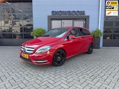 Mercedes-Benz B-klasse - 180 Ambition Trekhaak|Stoelverwarming|Navi|Leer