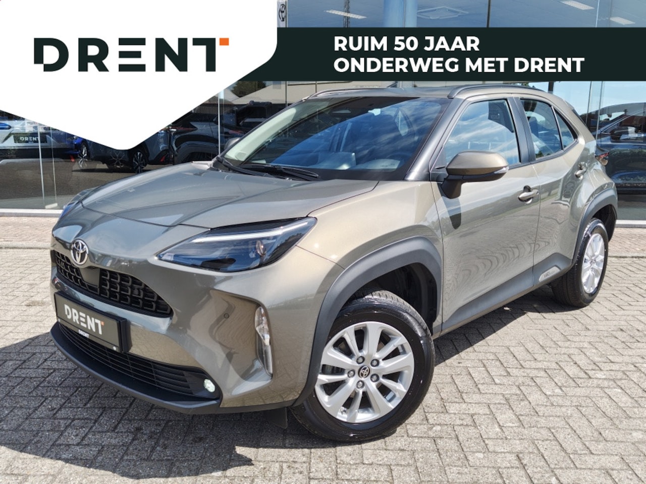 Toyota Yaris Cross - 1.5 Hybrid 115 Active Plus | Sensoren v/a | Stoelverwarming - AutoWereld.nl