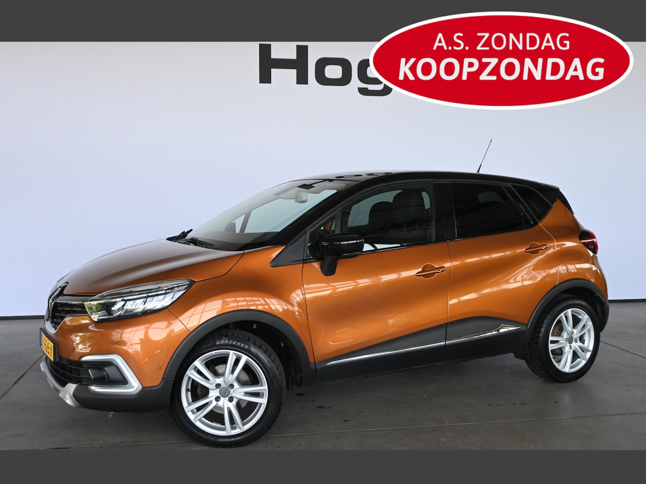 Renault Captur - 1.2 TCe Intens Automaat Clima Navigatie Stoelverwarming Dealer Onderhouden! Inruil Mogelij - AutoWereld.nl