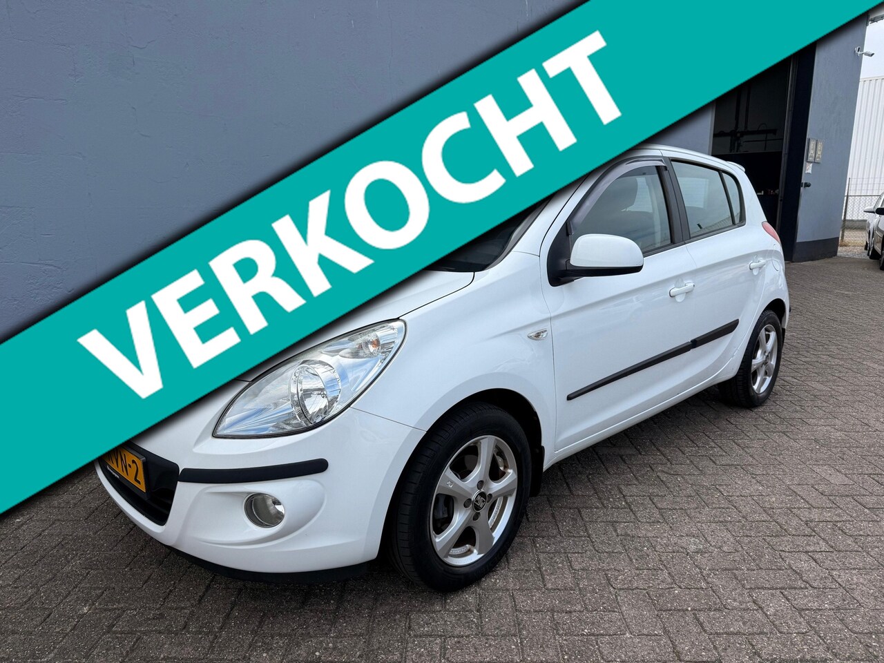 Hyundai i20 - 1.2i DynamicVersion 5-Deurs - LMV - AutoWereld.nl