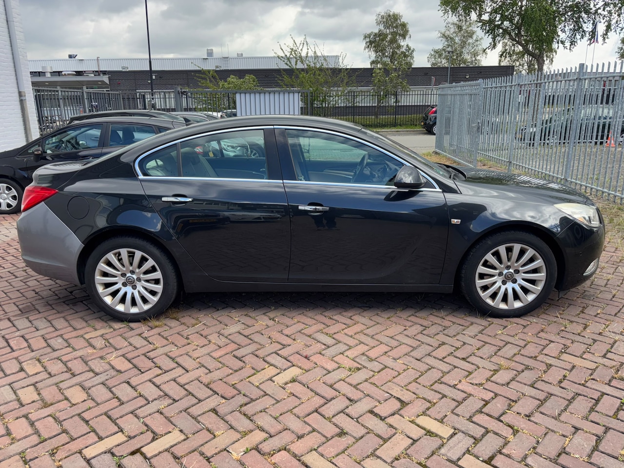 Opel Insignia - 2.0 T Cosmo // AUTOMAAT // LEDER // NAVI - AutoWereld.nl