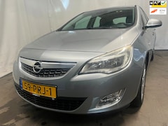 Opel Astra - 1.4 Turbo Edition - Olie Lekkage - Schade