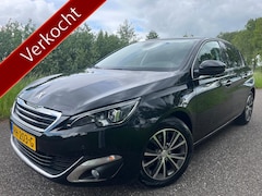Peugeot 308 - 1.2 PureTech Blue Lease Premium