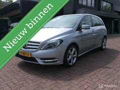 Mercedes-Benz B-klasse - 180 Ambition Autom Camera Nav Leder Nap 1e Eig