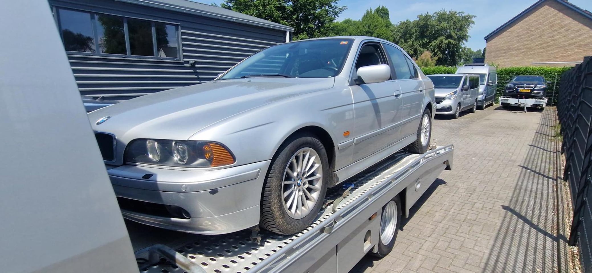 BMW 5-serie - 530i Executive MOTORSCHADE !!!! - AutoWereld.nl