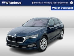 Skoda Octavia Combi - 1.4 TSI iV PHEV Business Edition / SK / 17" / Pano / Haak+ / Memory / HUD