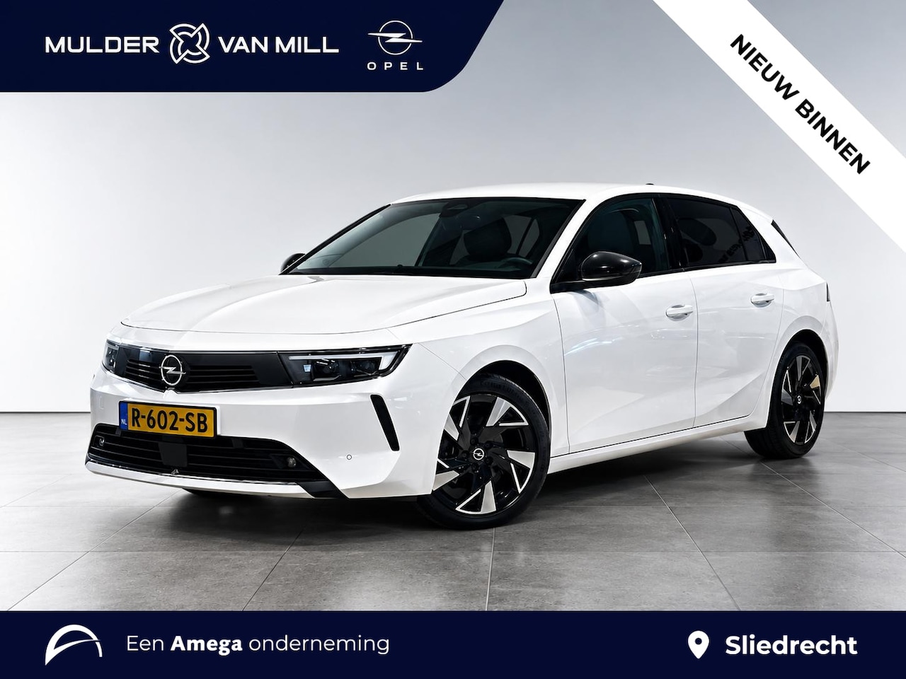 Opel Astra - Elegance 1.2 Turbo 130pk | 180° CAMERA | KEYLESS | AGR-STOEL | NAVI PRO | APPLE CARPLAY / - AutoWereld.nl