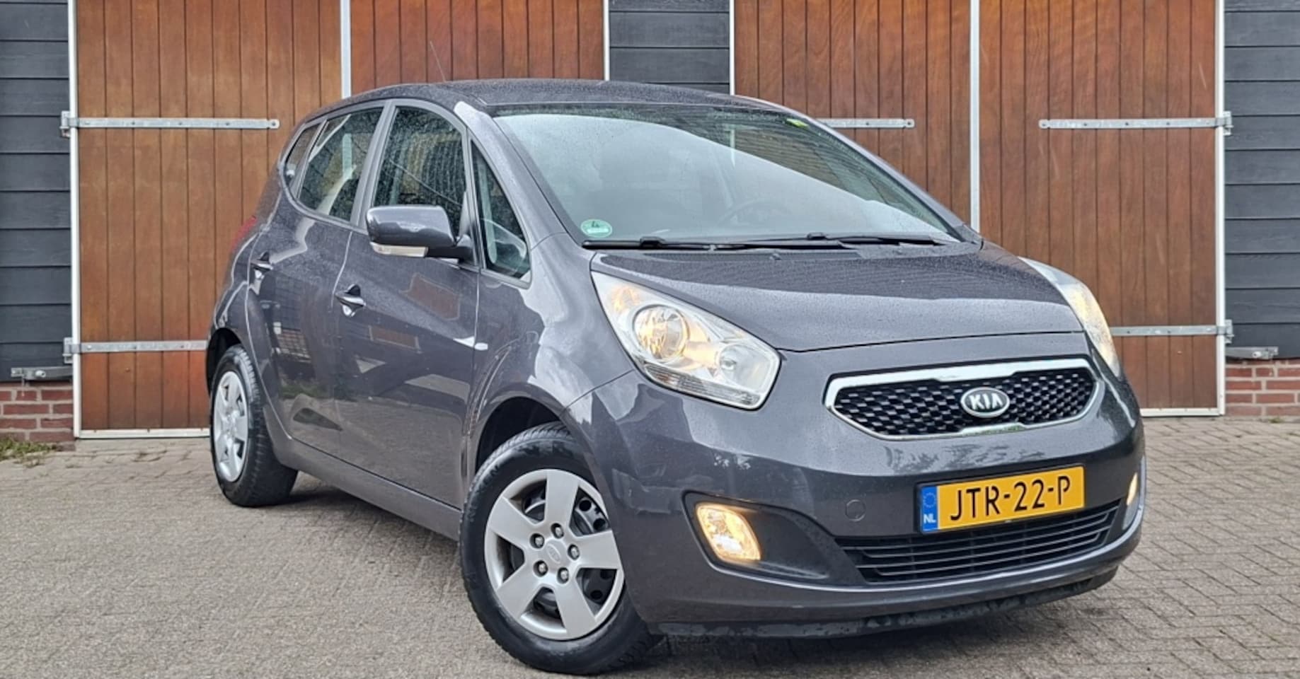 Kia Venga - 1.6 CVVT Plus Pack | Automaat | Stoelverwarming | Airco | All se - AutoWereld.nl