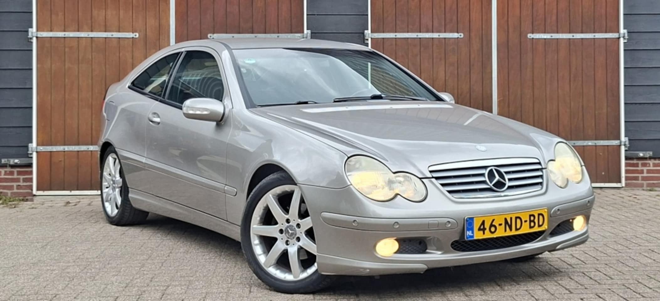 Mercedes-Benz C-klasse Sportcoupé - 180 K. Amice | Bluetooth | Airco | Cruise control - AutoWereld.nl