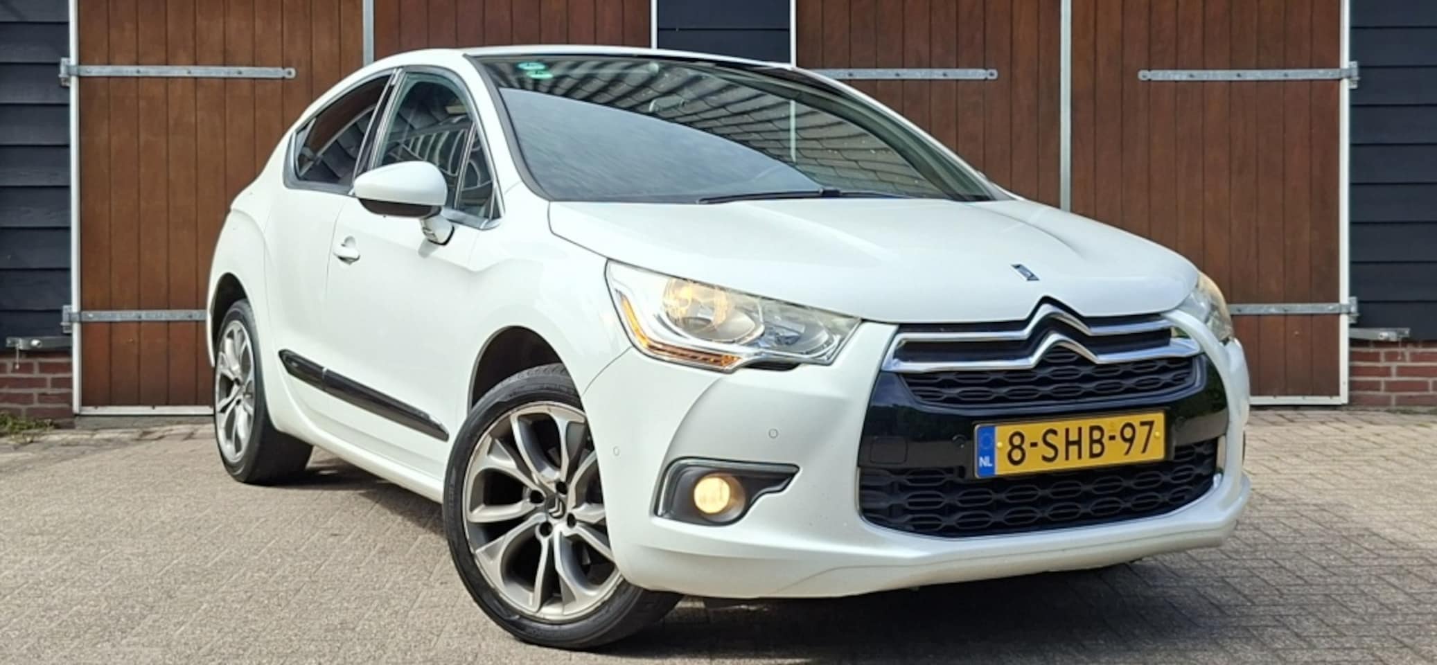 Citroën DS4 - 1.6 VTi Business | Bluetooth | Trekhaak | Onderhoudsboeken | NAP - AutoWereld.nl