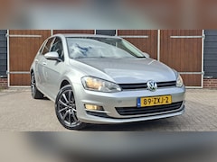 Volkswagen Golf - 1.4 TSI Highline | Nieuwe All seasonbanden | NAP | Mooie auto