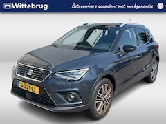 SEAT Arona - 1.0 TSI Xcellence Business Intense / TREKHAAK/ 116 PK/ KEYLESS/ ADAPT-CRUISE/ FULL-LED/ DI