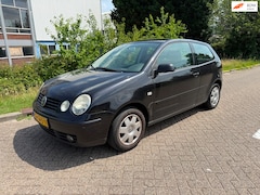 Volkswagen Polo - 1.2-12V Sportline
