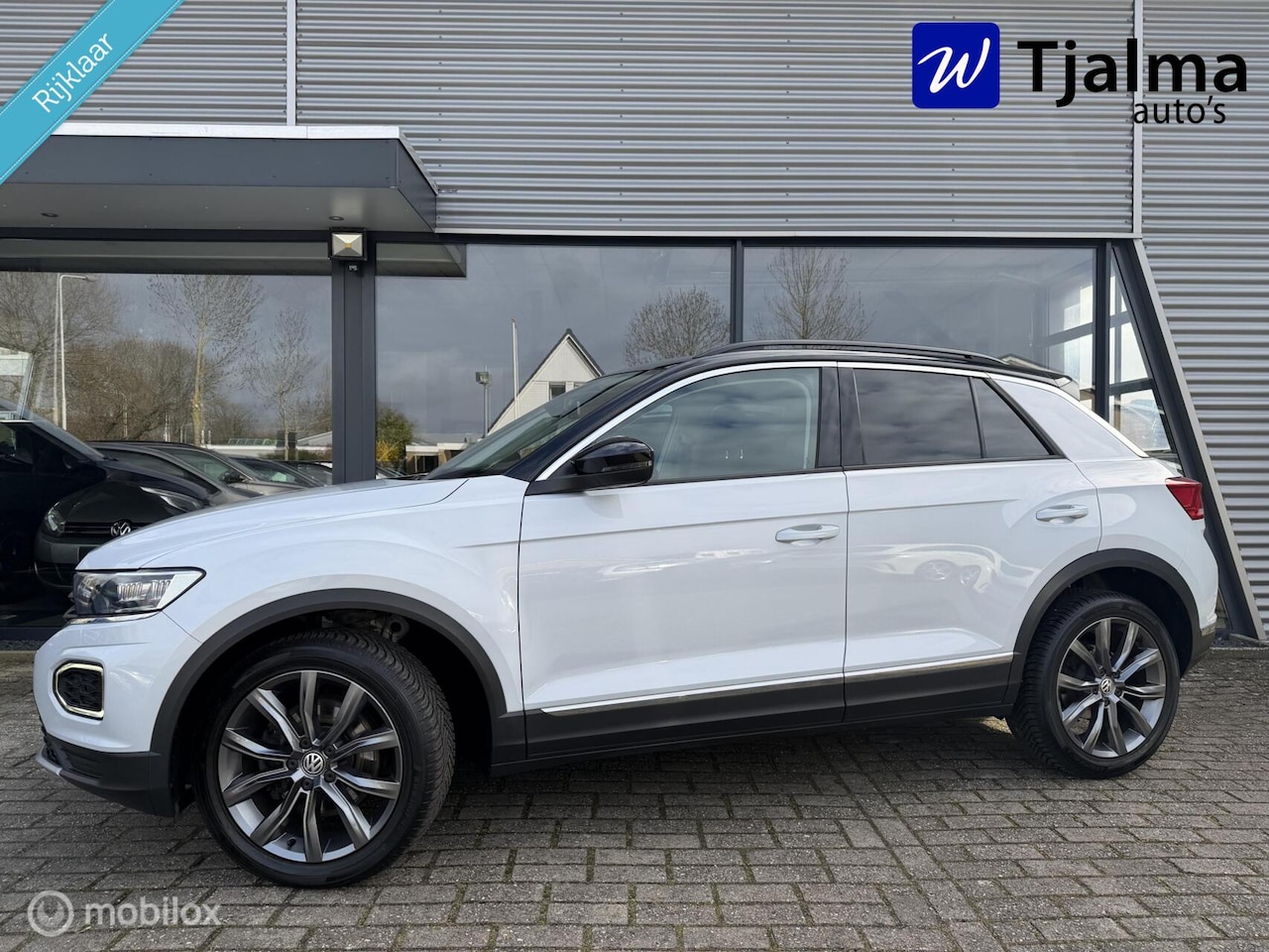 Volkswagen T-Roc - 1.0 TSI Style Sport xenon led carplay 18 inch - AutoWereld.nl