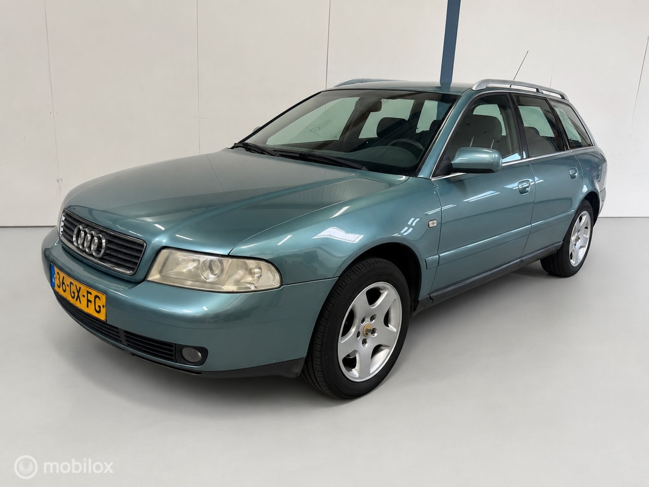 Audi A4 Avant - 1.8 5V Turbo Advance RUNNER/EXPORT APK 2027 - AutoWereld.nl