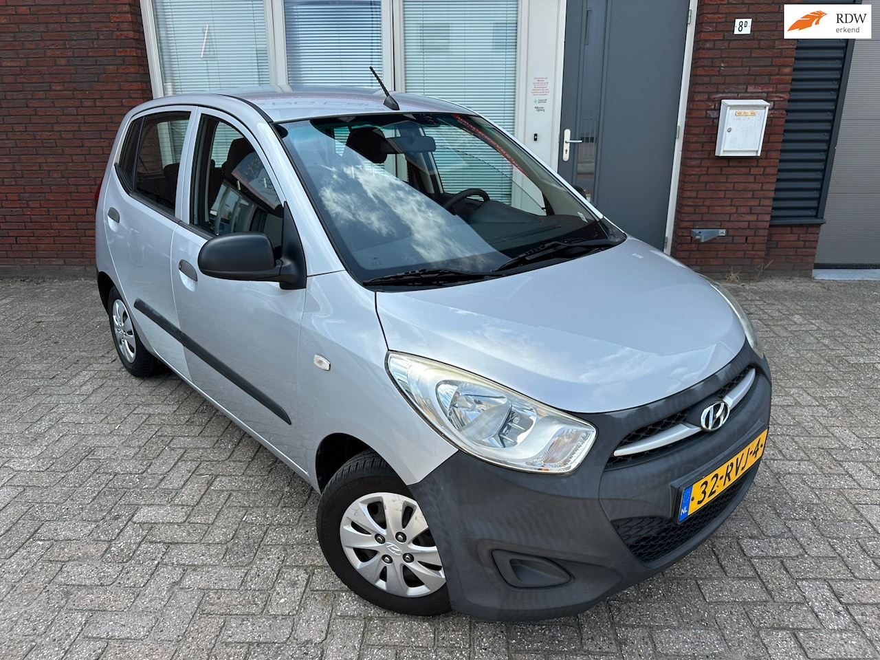 Hyundai i10 - 1.1 Pure / 5DRS / NAP - AutoWereld.nl