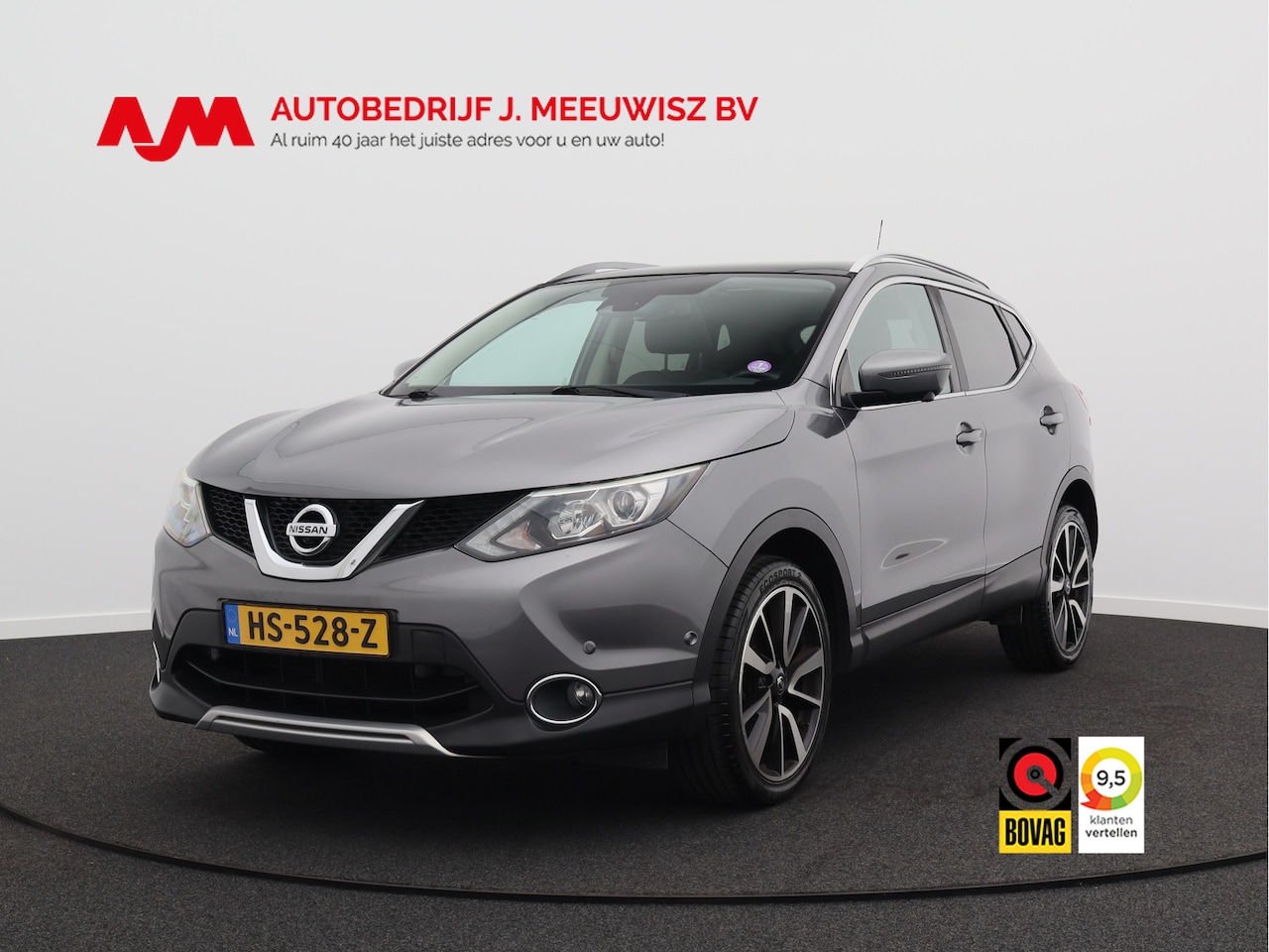 Nissan Qashqai - 1.2 Tekna/ lage km/ trekhaak/ mooie auto! - AutoWereld.nl