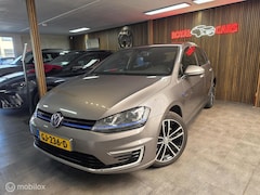 Volkswagen Golf - 1.4 TSI GTE / Keyless / Navigatie/ Pdc V+A