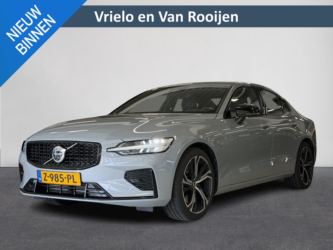 Volvo S60 - 2.0 Recharge T6 AWD Ultimate Dark 2.0 Recharge T6 AWD Ultimate Dark - AutoWereld.nl