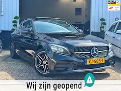 Mercedes-Benz C-klasse - 180 | AMG LINE | ZWART | 2019 | PANO | NETTE AUTO | APK | NL | NAP |