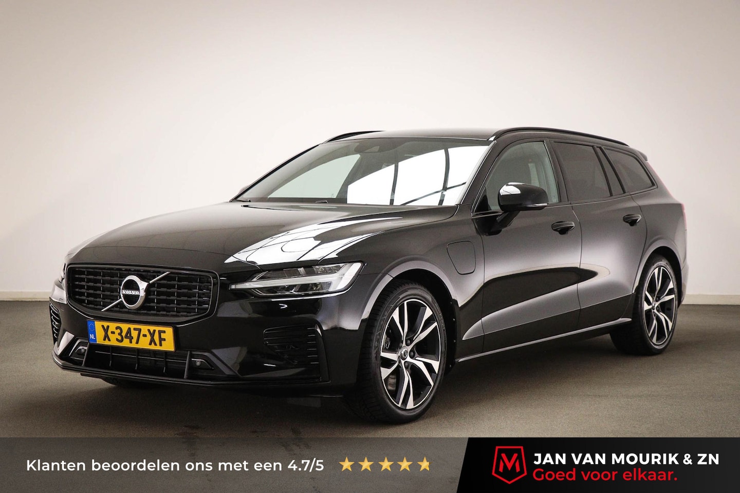 Volvo V60 - 2.0 T6 Recharge AWD R-Design | PARK ASSIST PACK | DAB | APPLE | VOORRUITVERWARMING | CAMER - AutoWereld.nl