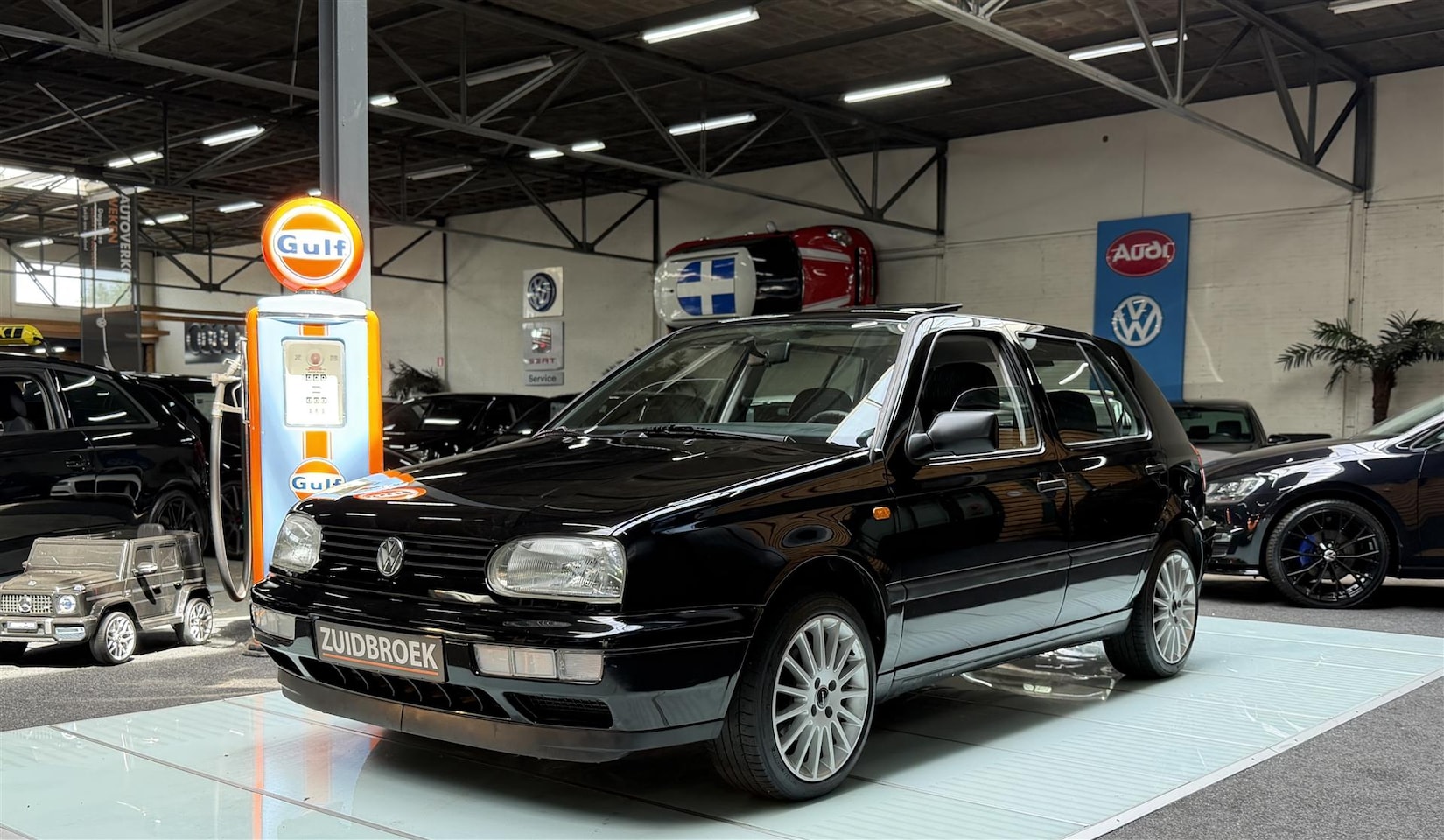 Volkswagen Golf - III 1.8 AUT Uniek | 116DKM | Dak | 5-Drs | - AutoWereld.nl