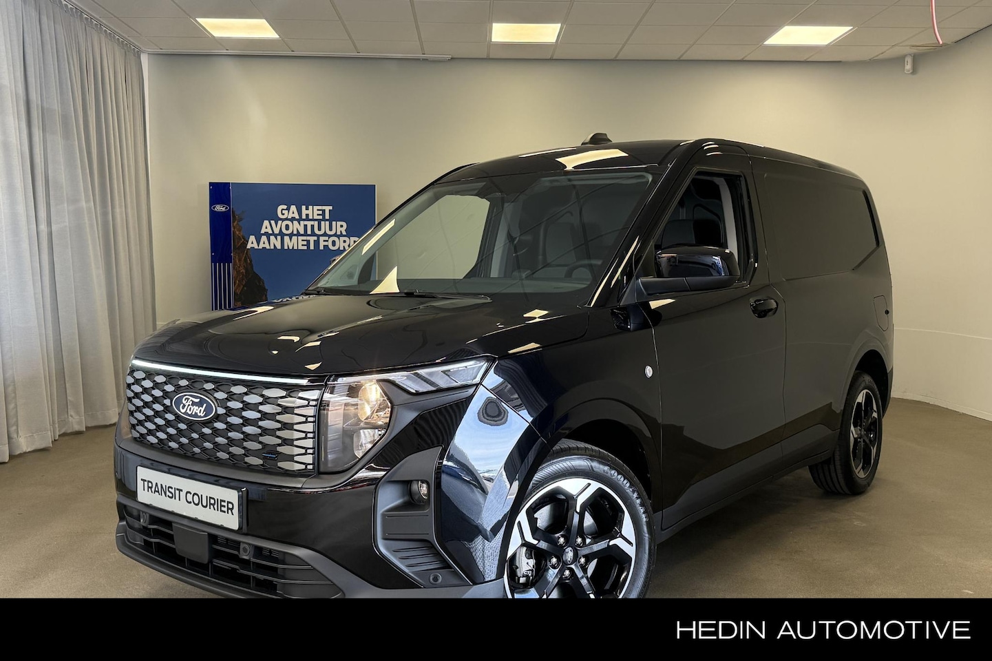 Ford E-Transit Cour. - Limited 44 kWh Limited 44 kWh - AutoWereld.nl