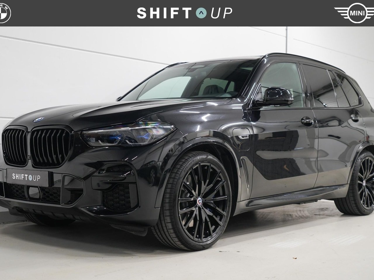 BMW X5 - xDrive45e High Executive M-Sport | Panoramadak | CoPilot | Laser | Harman Kardon - AutoWereld.nl