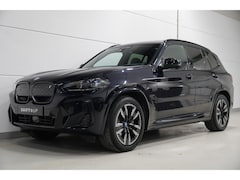 BMW iX3 - M-Sport | Panoramadak | Adapt. Cruise Control | Comfort Access