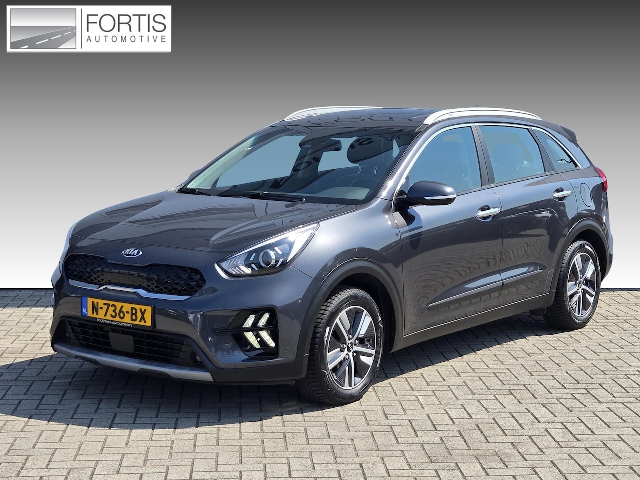 Kia Niro - 1.6 GDi Hybrid ExecutiveLine NL-AUTO |TREKHAAK | NAVI |SCHUIFDAK - AutoWereld.nl