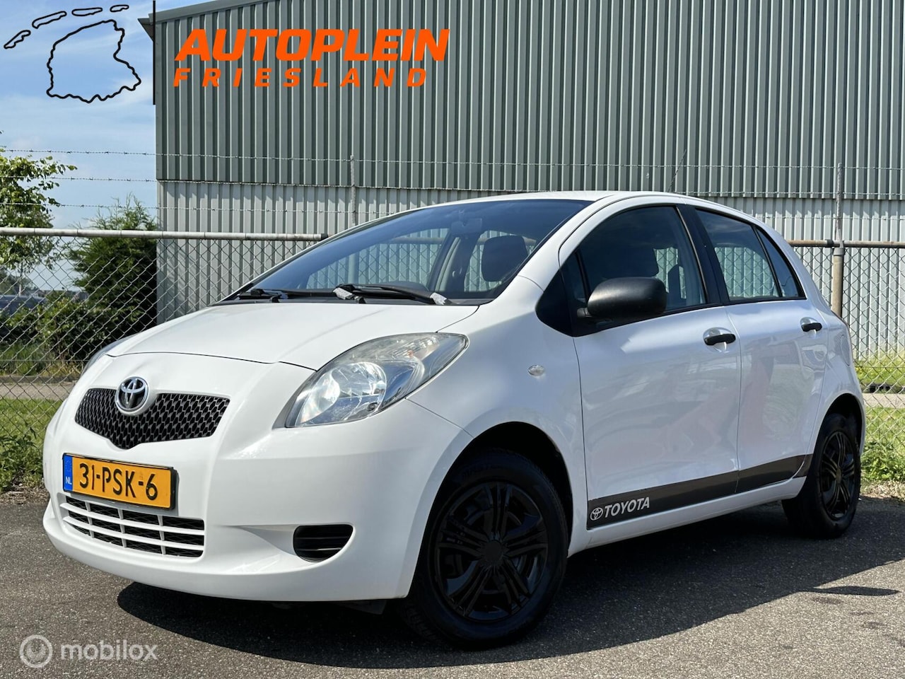 Toyota Yaris - 1.0 VVTi Terra | APK: 4/27 | 5DRS - AutoWereld.nl