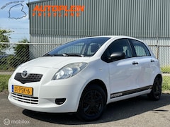Toyota Yaris - 1.0 VVTi Terra | APK: 4/27 | 5DRS