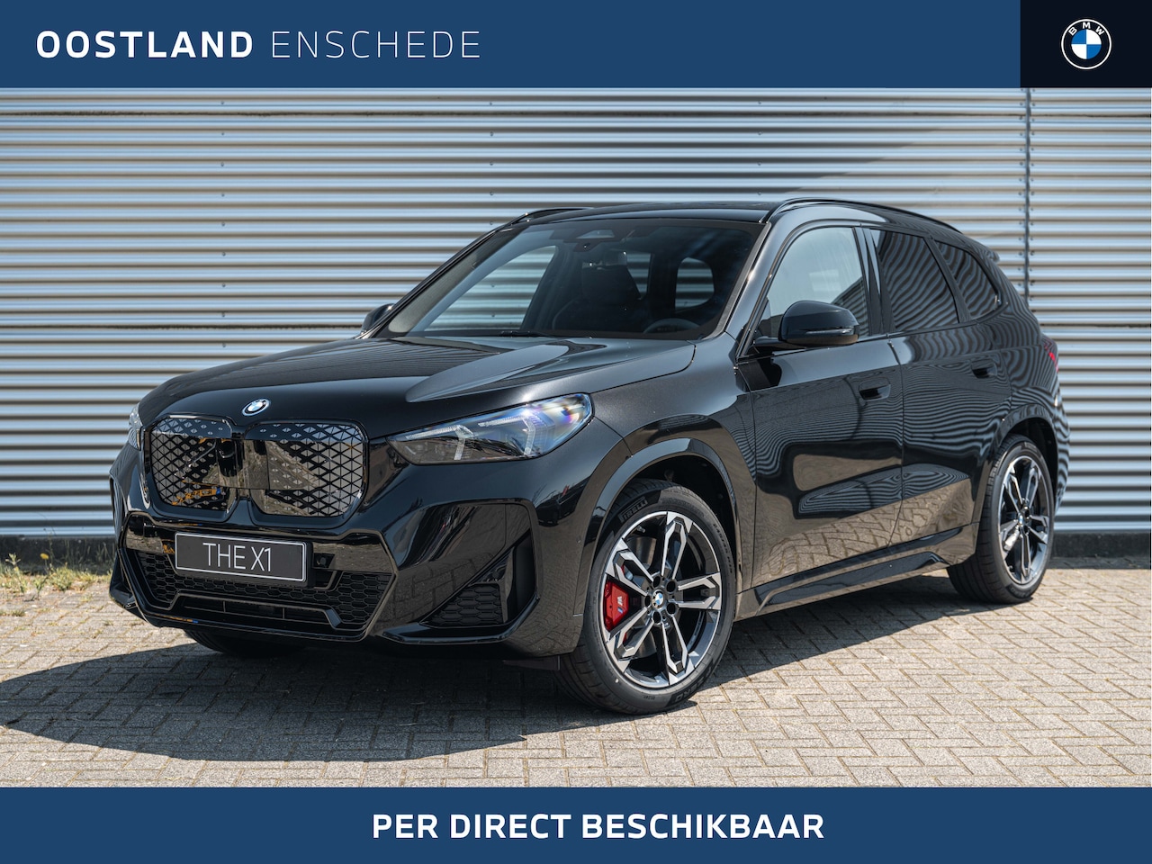 BMW iX1 - eDrive20 M Sport / Trekhaak / Panoramadak / Sportstoelen / Comfort Access / Adaptieve LED - AutoWereld.nl