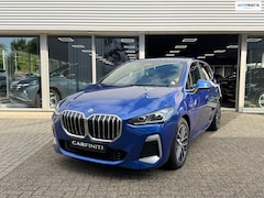 BMW 2-serie Active Tourer - 225e xDrive M SPORT | Navigatie | Cruise | Leder | Camera | Clima | 18"