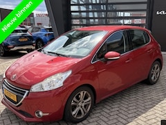 Peugeot 208 - 1.6 HDi Allure Navi|Sensoren|Climaauto|Cruise