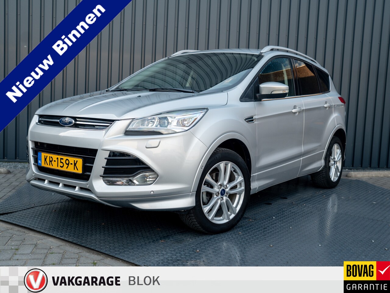 Ford Kuga - 1.5 Titanium Styling Pack | Trekhaak | Camera | Xenon | Elk. A-klep | Prijs Rijklaar!! - AutoWereld.nl
