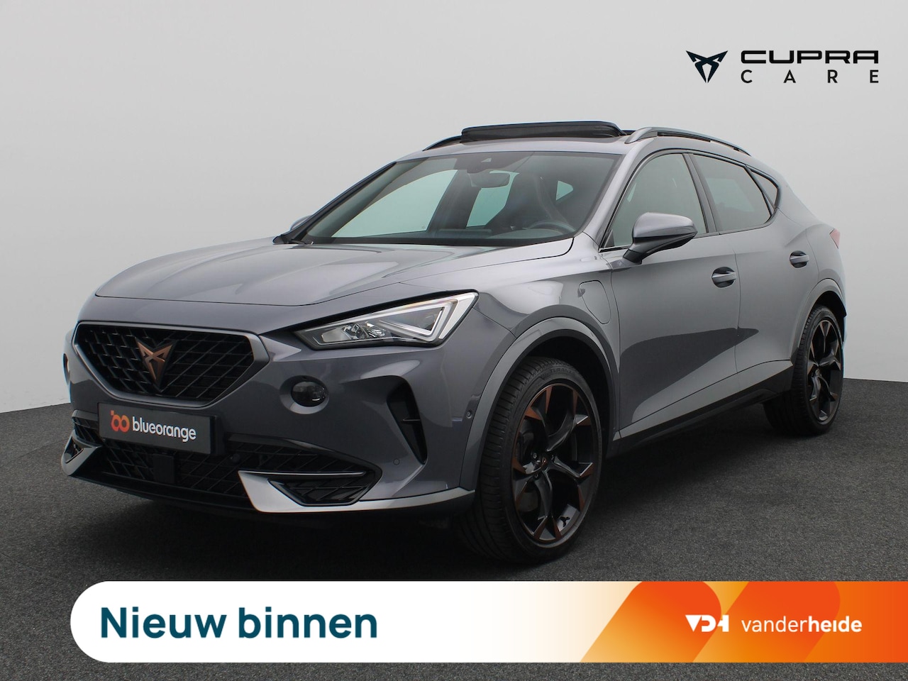 CUPRA Formentor - 1.4 e-Hybrid VZ Performance 245PK DSG Panoramadak, Trekhaak, Keyless, Achteruitrijcamera, - AutoWereld.nl