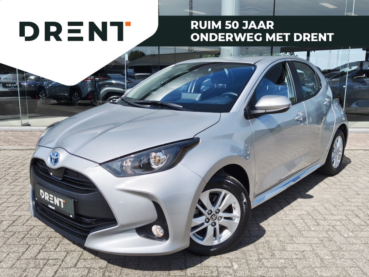 Toyota Yaris - 1.5 Hybrid Active | Stoelverwarming | DAB | Lichtmetalen Velgen - AutoWereld.nl