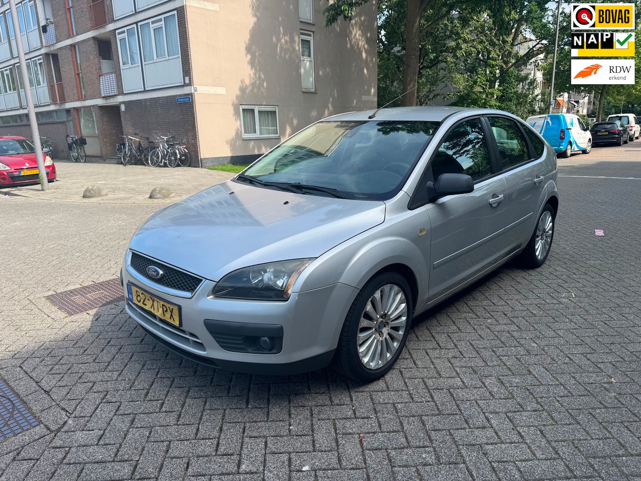 Ford Focus - 1.6-16V Futura 1.6-16V Futura - AutoWereld.nl
