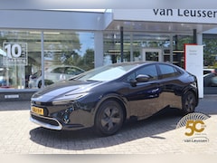 Toyota Prius - 2.0 Plug-in HYBRID 220 EXECUTIVE STUUR/STOEL&WISSERVERW. DODEHOEKDETECTIE LED DAB NAVI SEN