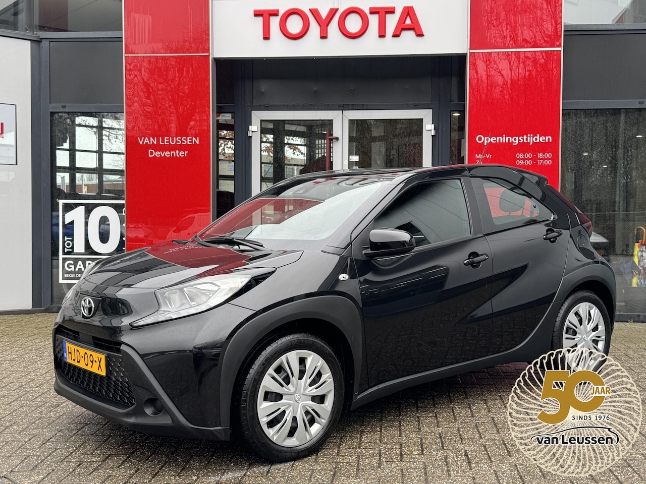 Toyota Aygo X - PLAY CAMERA APPLE/ANDROID AD-CRUISE AIRCO LED - AutoWereld.nl