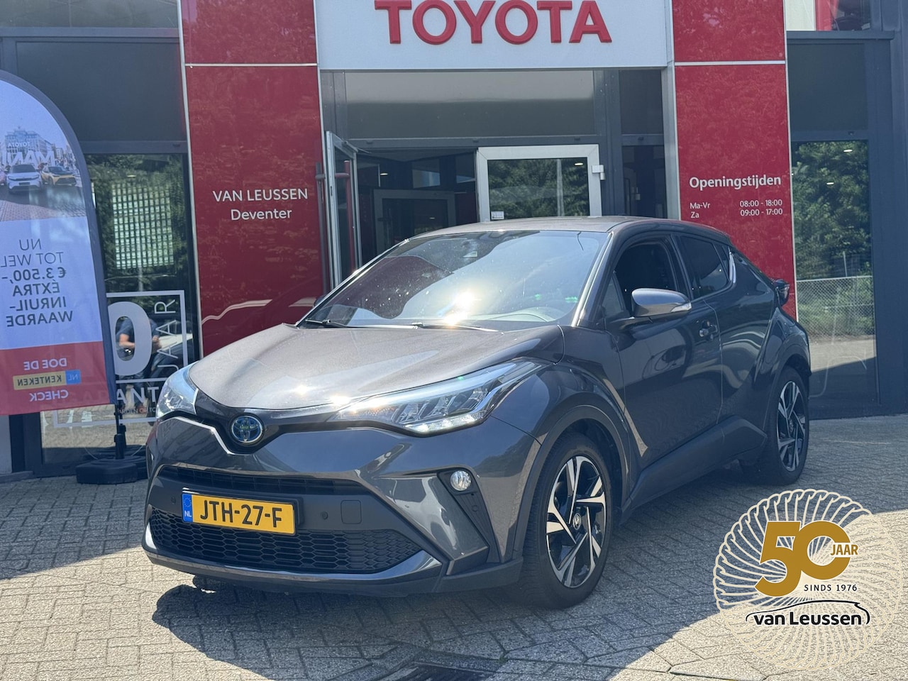 Toyota C-HR - 1.8 Hybrid Executive STOELVERWARMING CRUISECONTROL PARKEERCAMERA SENS.VOOR+ACHTER - AutoWereld.nl
