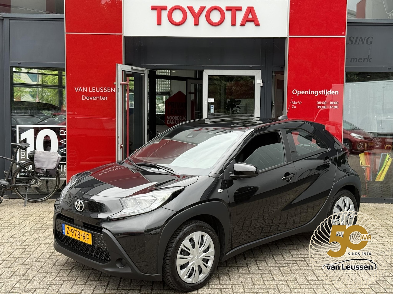 Toyota Aygo X - PLAY AD-CRUISE APPLE/ANDROID CAMERA 1e EIGENAAR NL-AUTO - AutoWereld.nl