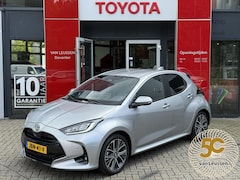 Toyota Yaris - 1.5 HYBRID 130 EXECUTIVE BLIND-SPOT KEYLESS STOEL/STUURVERW 17"LM-VELGEN PRIVACY-GLASS HAL