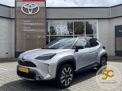Toyota Yaris Cross - HYBRID 130 LAUNCH EDITION STOEL/STUURVERW PARK-SENSOREN BLIND-SPOT HEAD-UP EL-KOFFERKLEP S