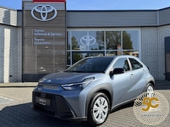 Toyota Aygo X - HYBRID 115 PLAY NIEUW DIRECT LEVERBAAR CLIMA AD-CRUISE CAMERA APPLE/ANDROID EL-RAMEN/SPIEG