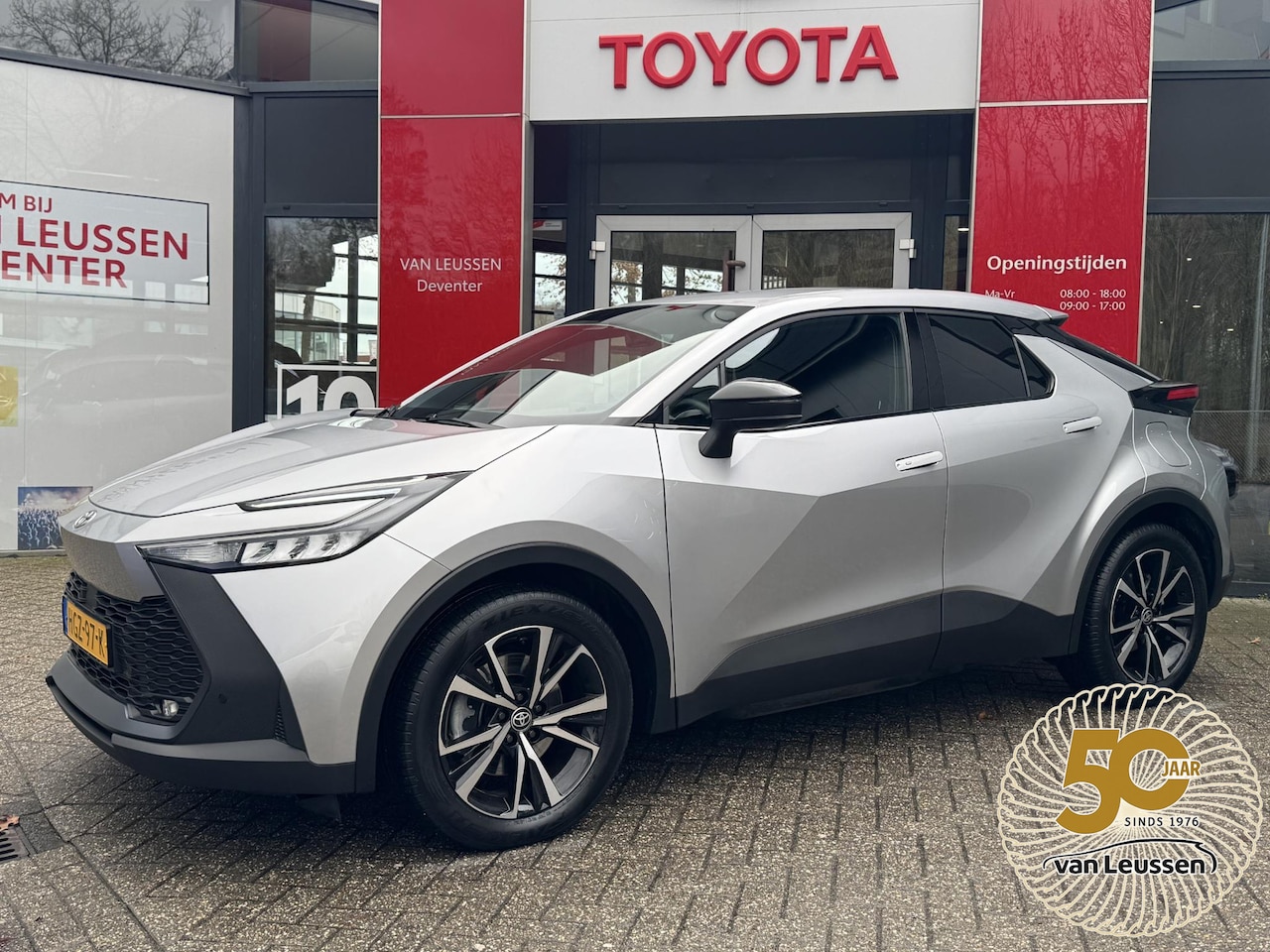 Toyota C-HR - 2.0 Plug-in Hybrid 220 Dynamic ANDROID/APPLE STOEL/STUURVERW. P-SENSOREN DODEHOEK NAVI - AutoWereld.nl