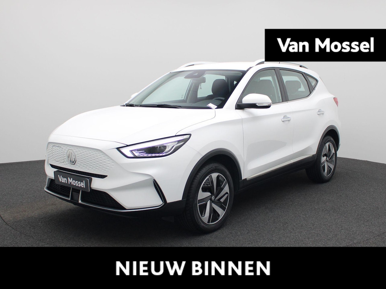 MG ZS - Standard Range 51 kWh Comfort | Apple Carplay / Android Auto | Camera | Keyless | Climate - AutoWereld.nl