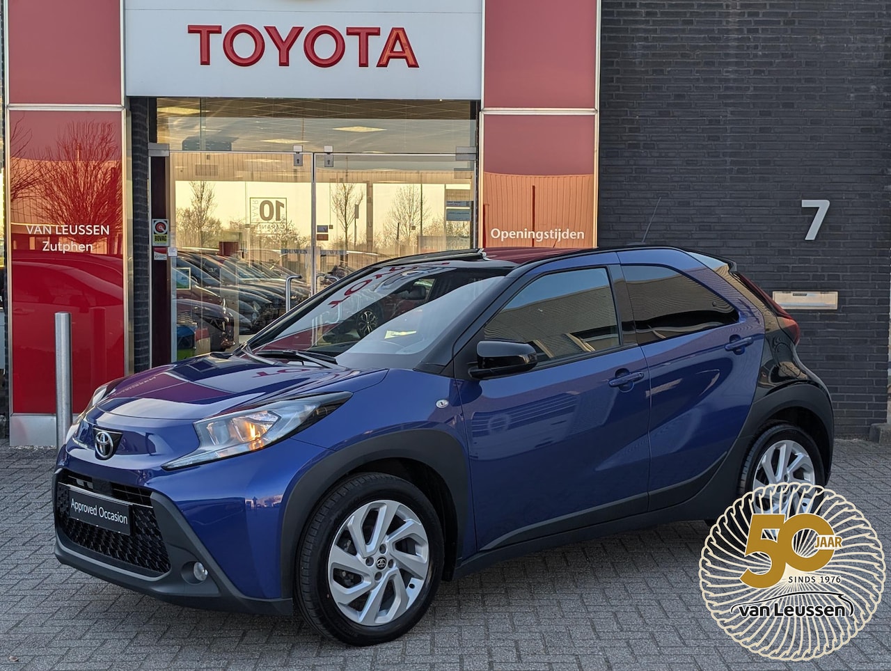 Toyota Aygo X - PULSE STOELVERWARMING CAMERA AIRCO PRIVACY-GLASS LM-VELGEN LED - AutoWereld.nl